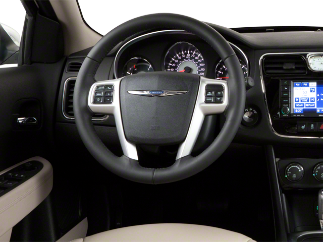 2011 Chrysler 200 Touring