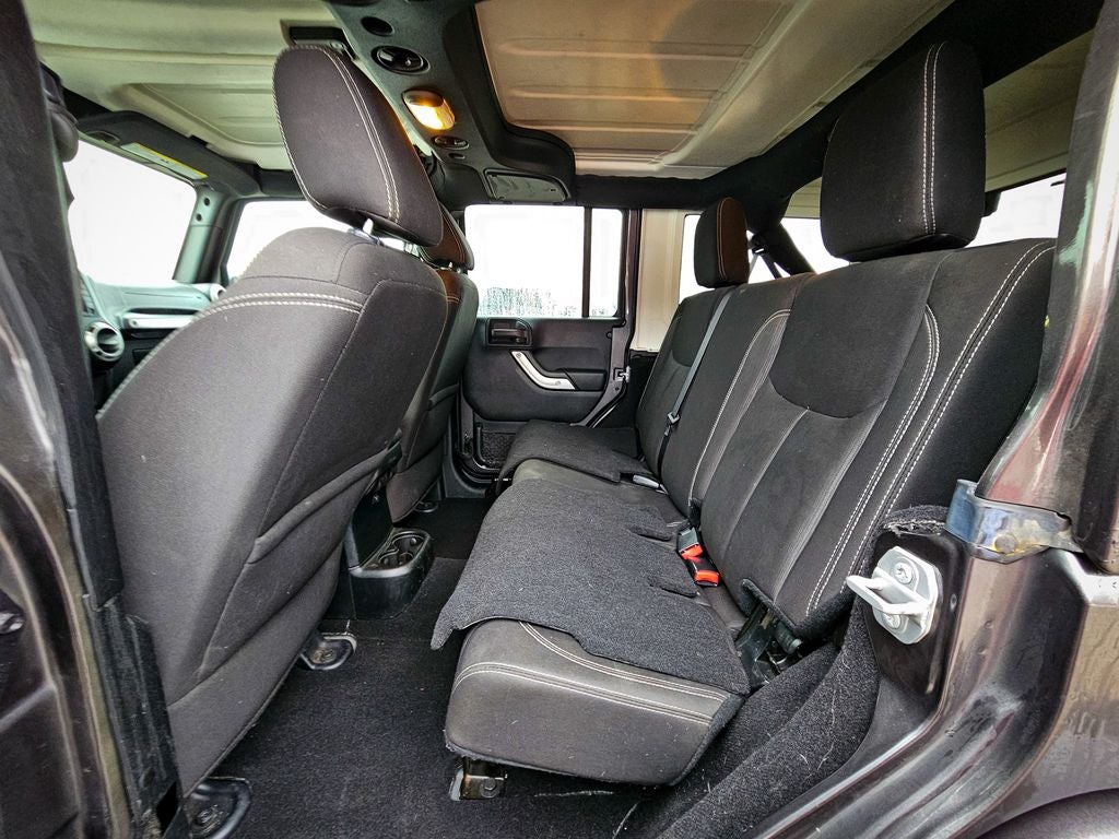 2017 Jeep Wrangler Unlimited Sahara