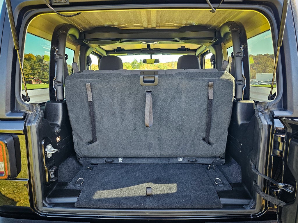 2022 Jeep Wrangler Sport S 4x4