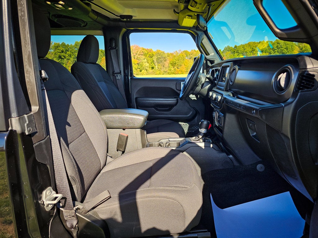 2022 Jeep Wrangler Sport S 4x4