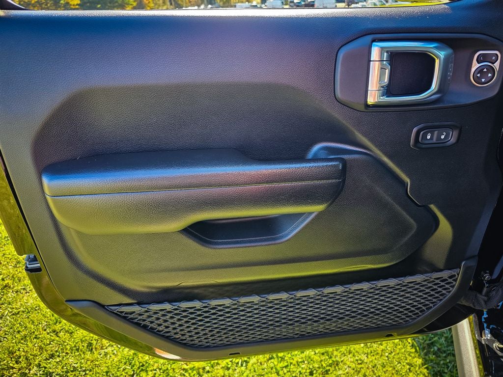 2021 Jeep Wrangler Willys 4X4