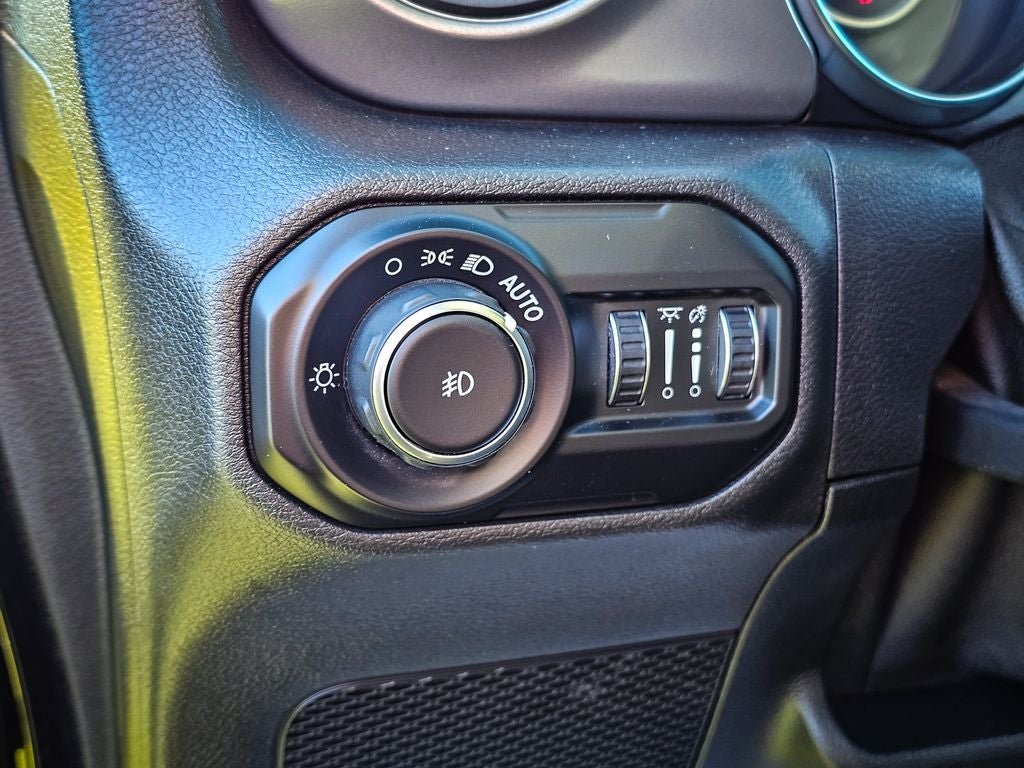 2021 Jeep Wrangler Willys 4X4