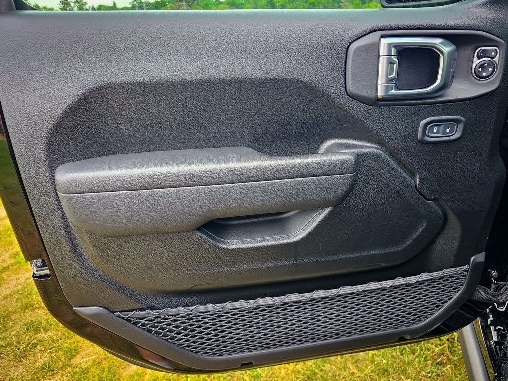 2023 Jeep Wrangler 2-Door Rubicon 4x4