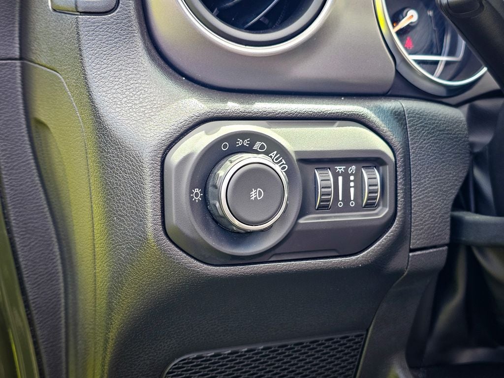 2022 Jeep Wrangler Unlimited Willys 4x4