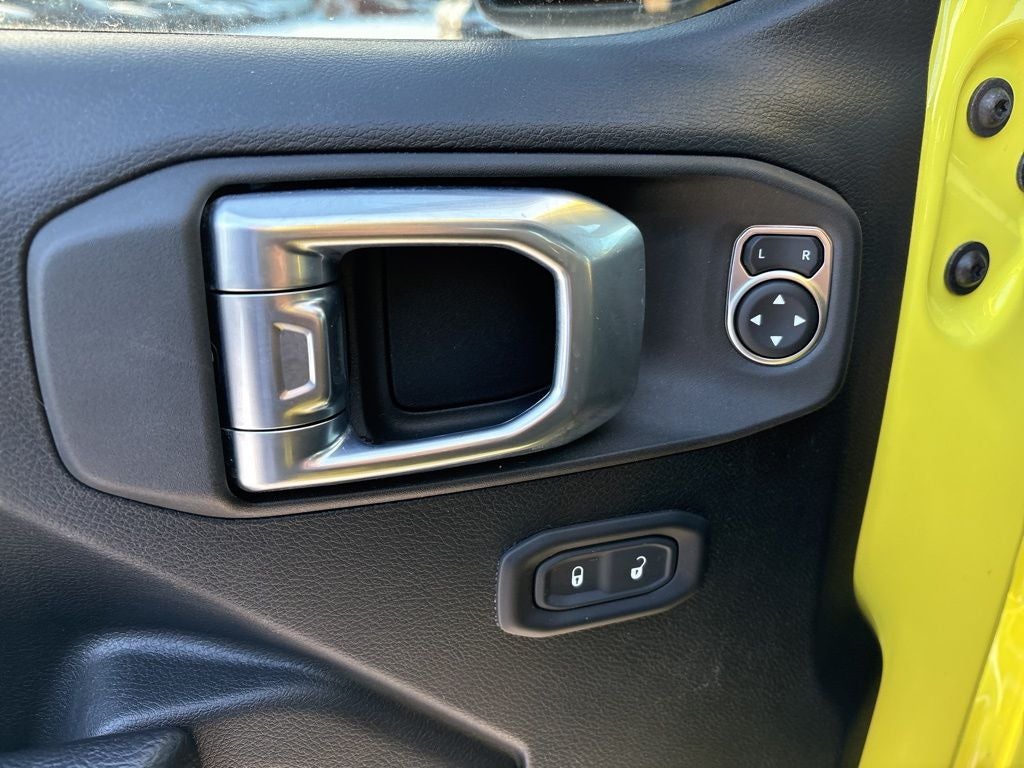 2022 Jeep Wrangler Unlimited Willys 4x4