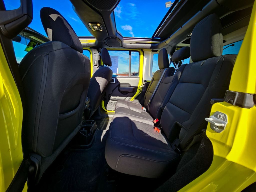 2022 Jeep Wrangler Unlimited Willys 4x4