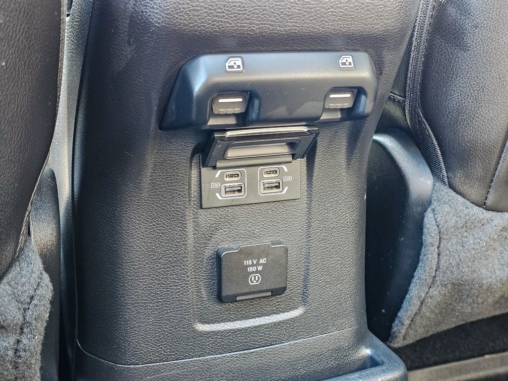 2021 Jeep Wrangler Unlimited Sahara Altitude 4x4