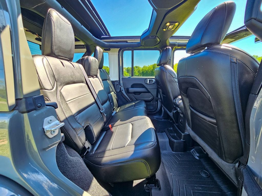 2021 Jeep Wrangler Unlimited Sahara Altitude 4x4