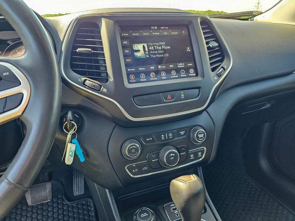 2022 Jeep Cherokee X 4x4