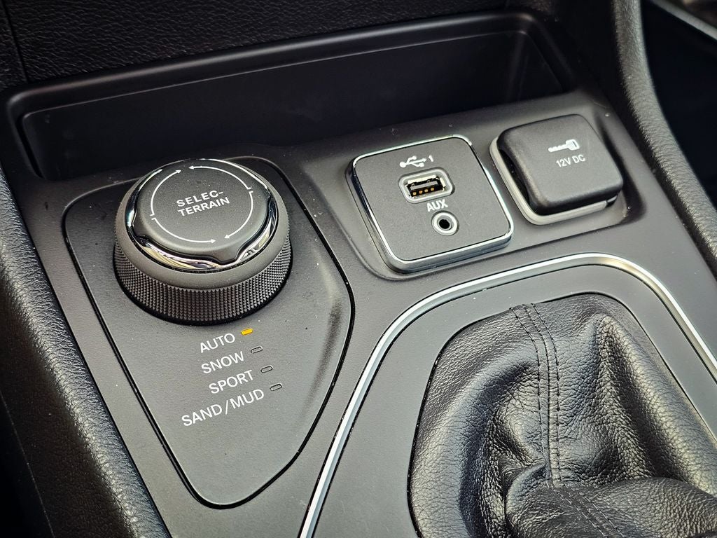 2022 Jeep Cherokee Latitude Lux 4x4
