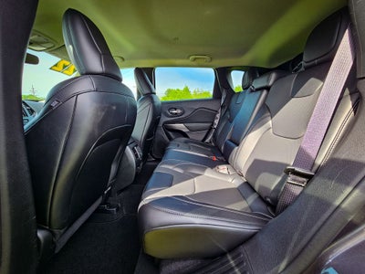 2022 Jeep Cherokee Latitude Lux 4x4