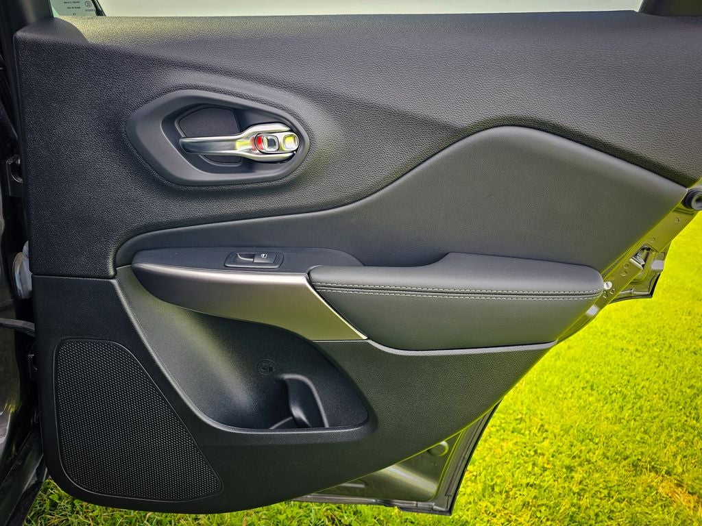 2022 Jeep Cherokee Latitude Lux 4x4