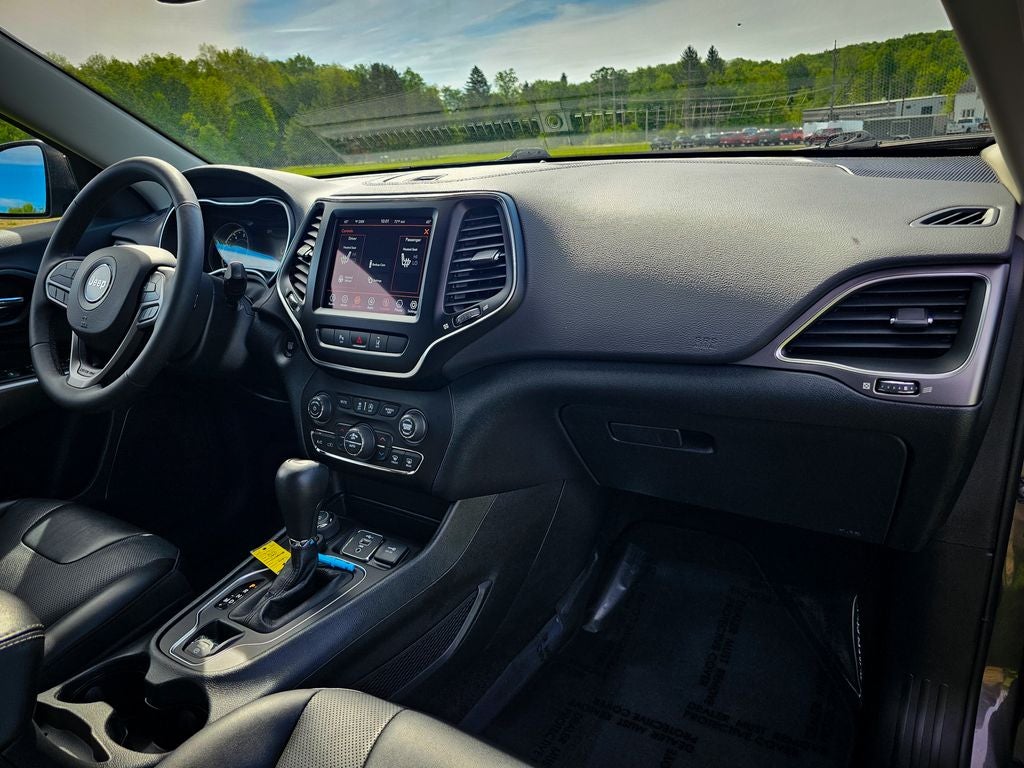 2022 Jeep Cherokee Latitude Lux 4x4