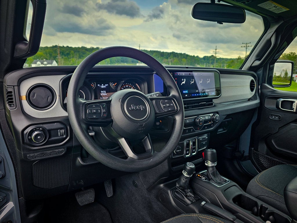 2025 Jeep Wrangler 2-Door Sport 4x4