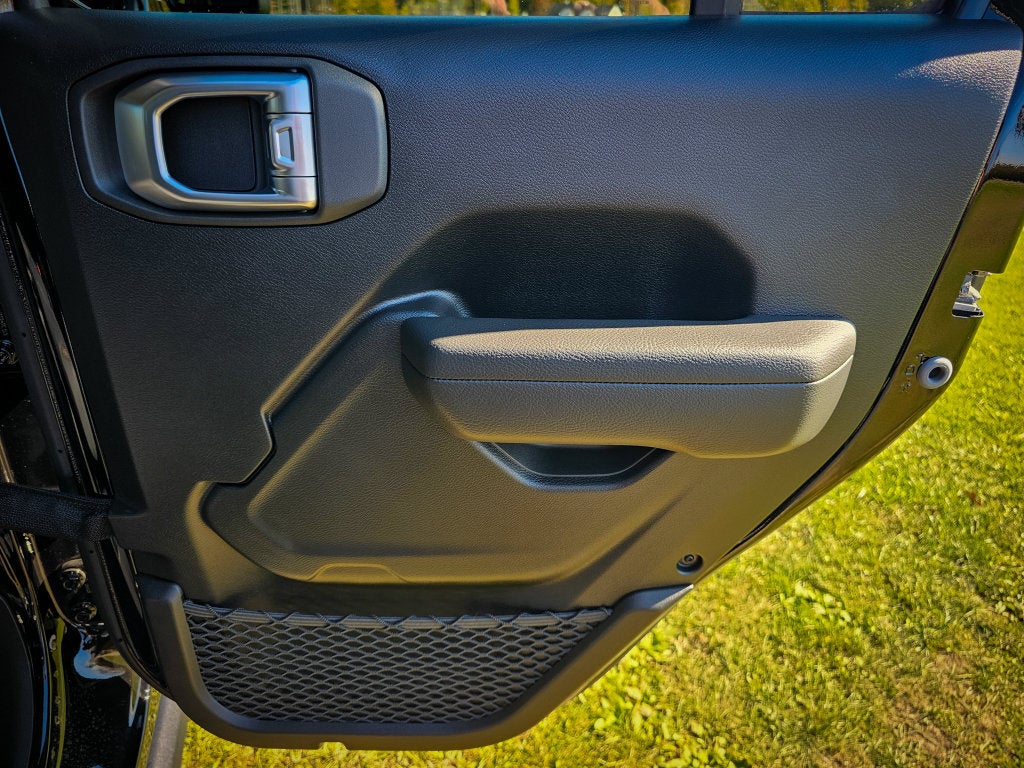 2027 Jeep Wrangler WRANGLER 4-DOOR WILLYS