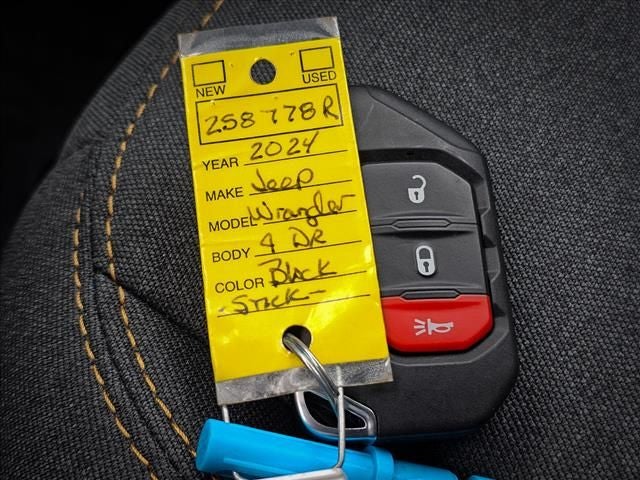 2024 Jeep Wrangler 4-Door Sport S 4x4