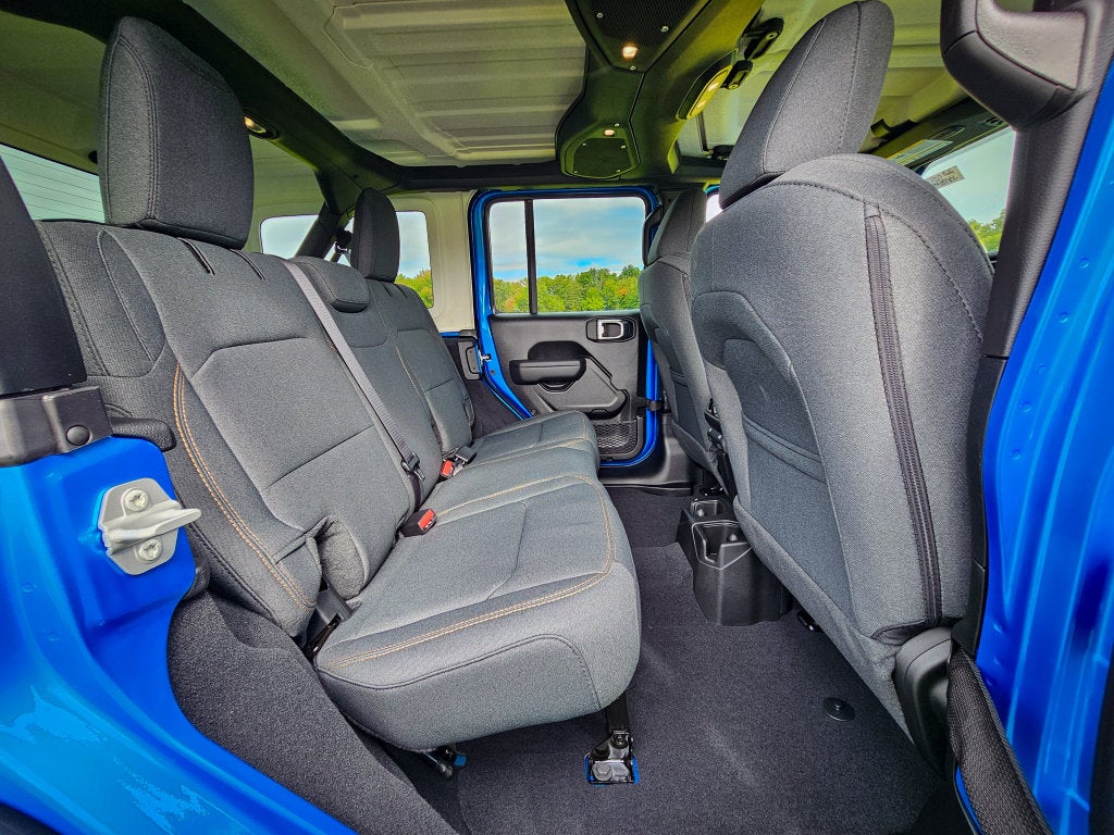 2027 Jeep Wrangler WRANGLER 4-DOOR SPORT S