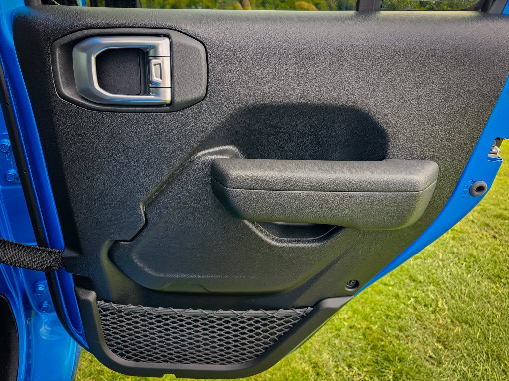 2027 Jeep Wrangler WRANGLER 4-DOOR SPORT S