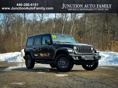 2025 Jeep Wrangler 4-Door Summit 4x4