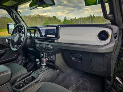 2025 Jeep Wrangler 4-Door Summit 4x4