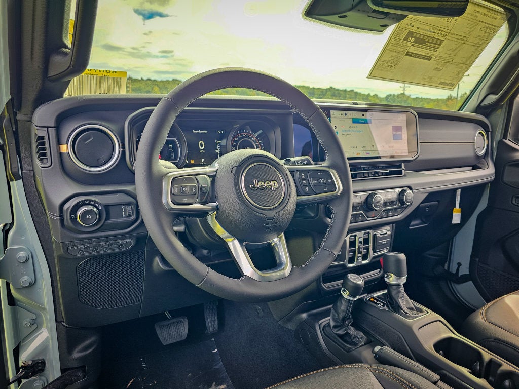 2027 Jeep Wrangler WRANGLER 4-DOOR SAHARA