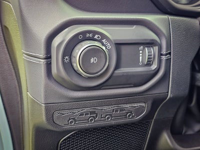 2027 Jeep Wrangler WRANGLER 4-DOOR SAHARA