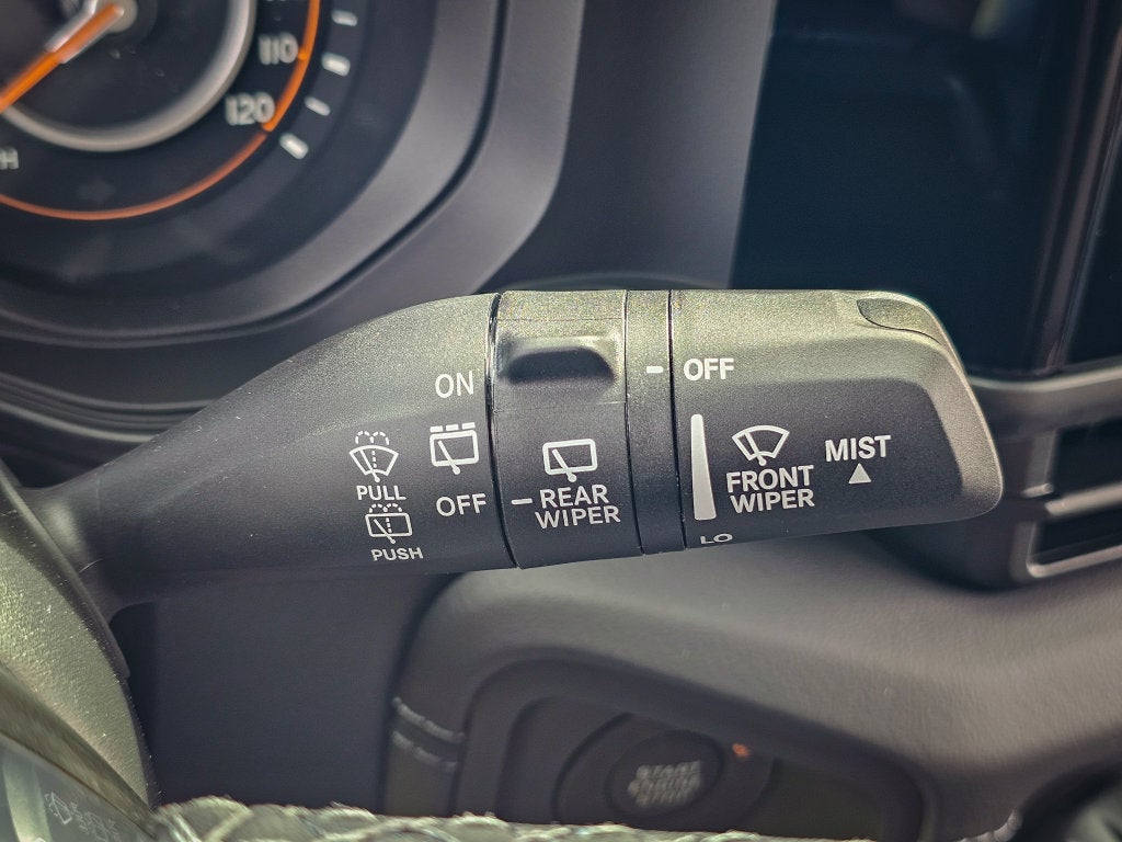 2027 Jeep Wrangler WRANGLER 4-DOOR SAHARA