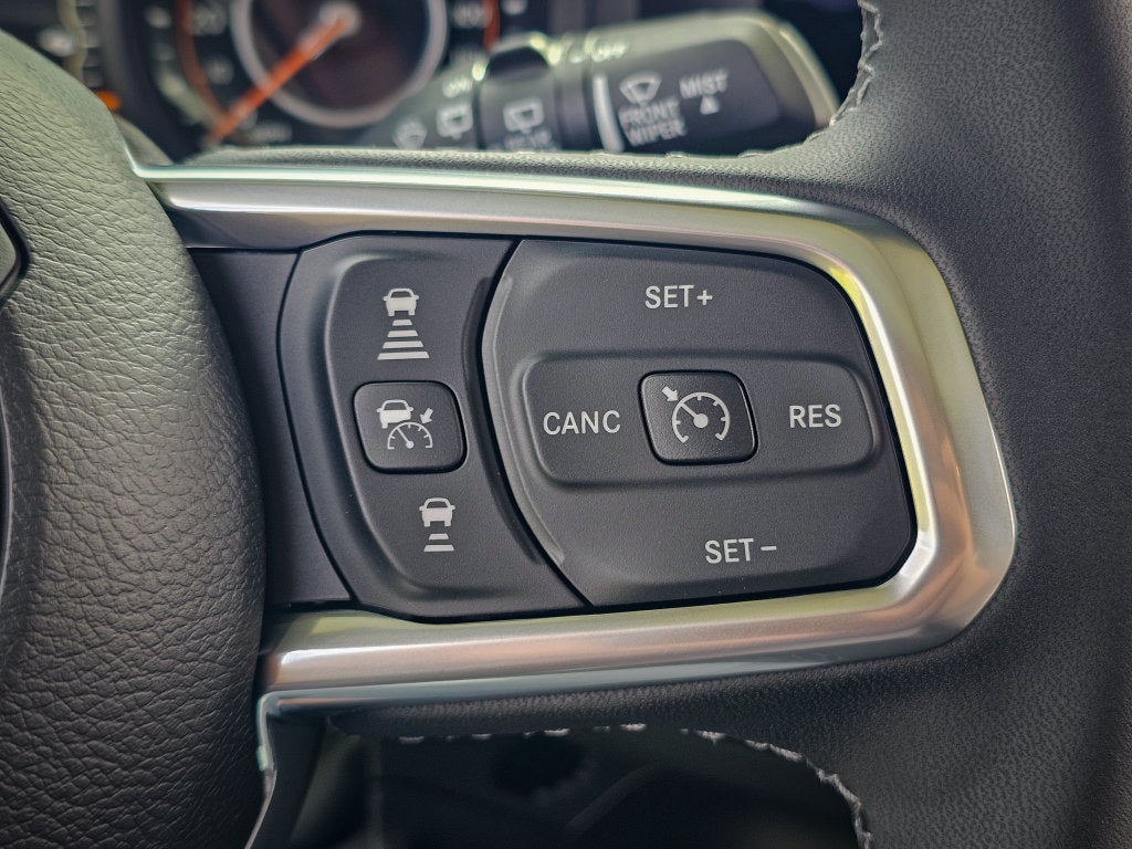 2027 Jeep Wrangler WRANGLER 4-DOOR SAHARA