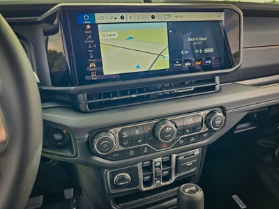 2027 Jeep Wrangler WRANGLER 4-DOOR SAHARA