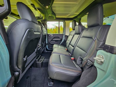 2027 Jeep Wrangler WRANGLER 4-DOOR SAHARA
