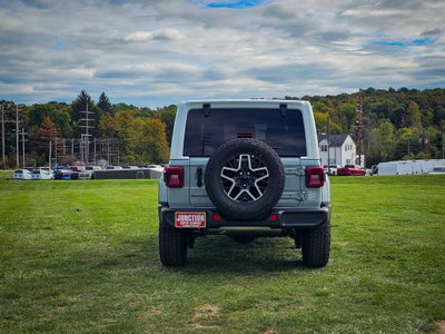 2027 Jeep Wrangler WRANGLER 4-DOOR SAHARA
