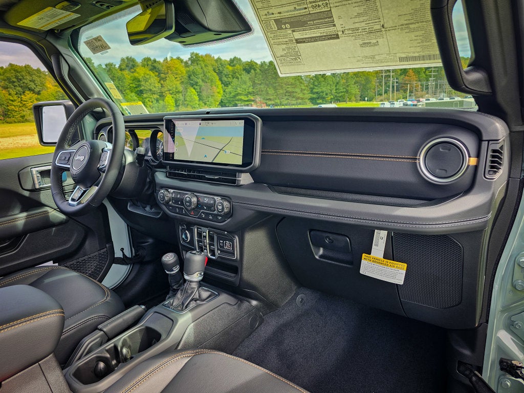 2027 Jeep Wrangler WRANGLER 4-DOOR SAHARA