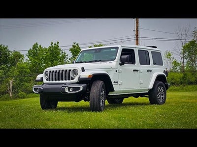 2025 Jeep Wrangler WRANGLER 4-DOOR SAHARA