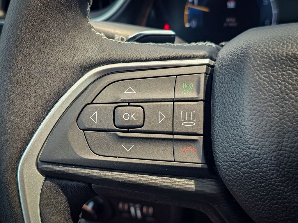 2026 Jeep Grand Cherokee GRAND CHEROKEE LAREDO X 4X4