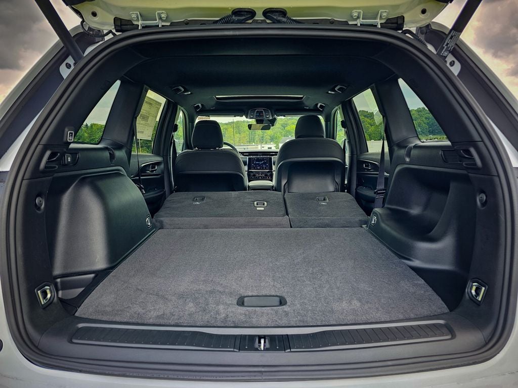 2026 Jeep Grand Cherokee GRAND CHEROKEE LAREDO X 4X4