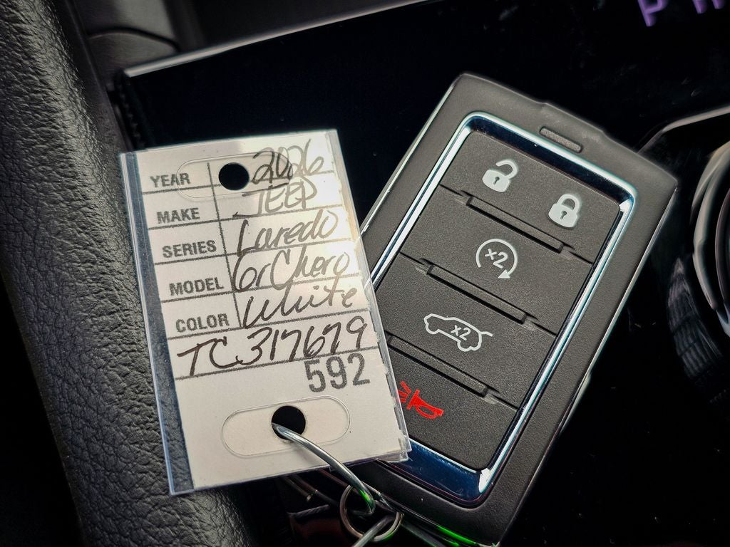 2026 Jeep Grand Cherokee GRAND CHEROKEE LAREDO X 4X4