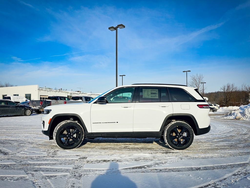 2025 Jeep Grand Cherokee GRAND CHEROKEE ALTITUDE X 4X4