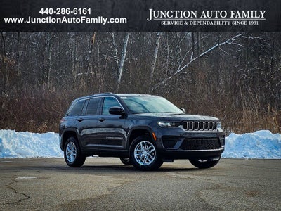 2025 Jeep Grand Cherokee GRAND CHEROKEE LAREDO X 4X4