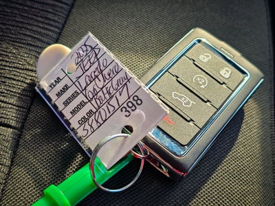 2025 Jeep Grand Cherokee GRAND CHEROKEE LAREDO X 4X4