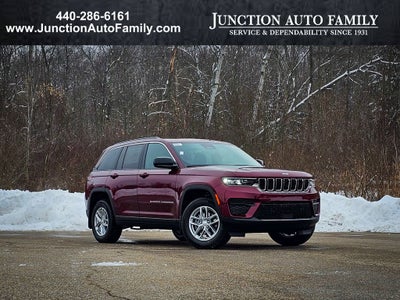 2025 Jeep Grand Cherokee GRAND CHEROKEE LAREDO X 4X4