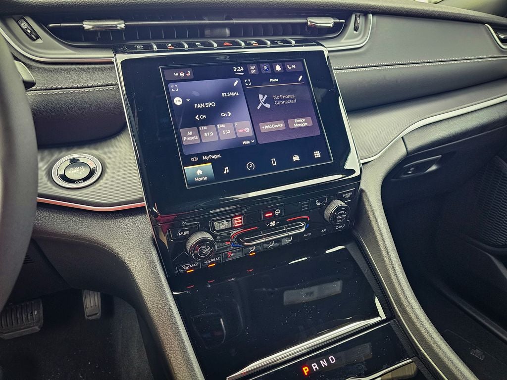 2025 Jeep Grand Cherokee GRAND CHEROKEE LAREDO X 4X4