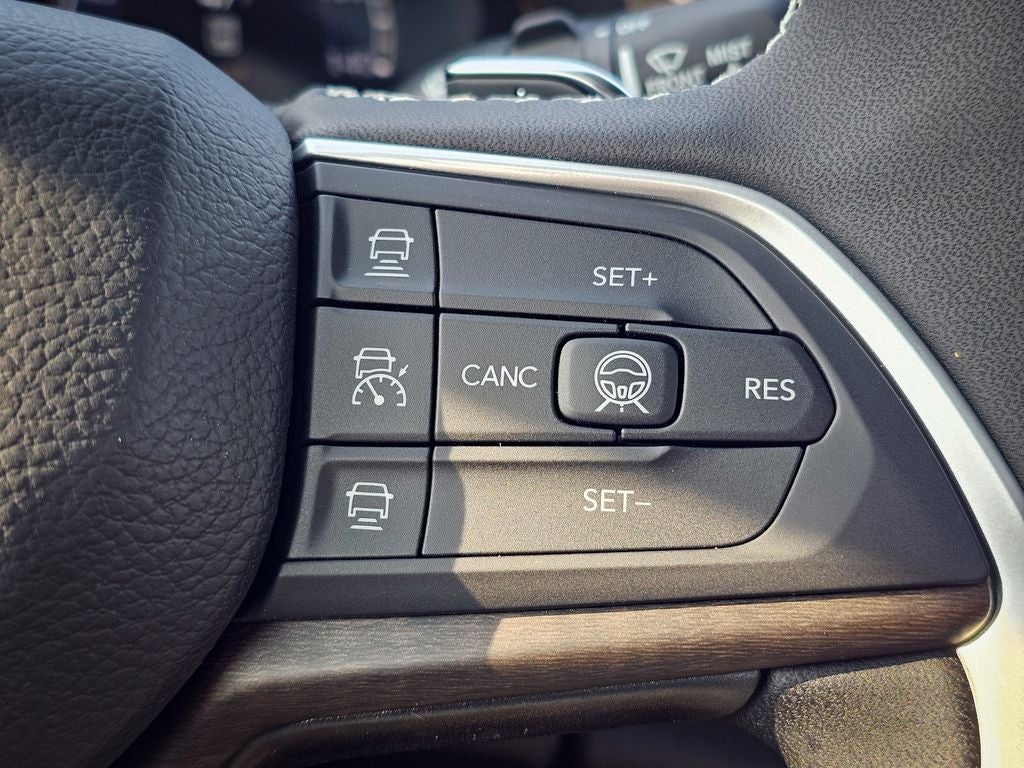 2026 Jeep Grand Cherokee GRAND CHEROKEE LAREDO ALTITUDE 4X4