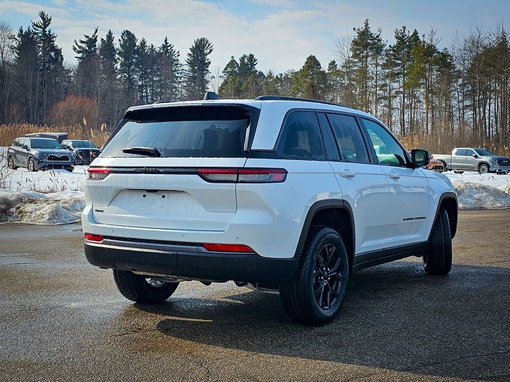 2026 Jeep Grand Cherokee GRAND CHEROKEE LAREDO ALTITUDE 4X4