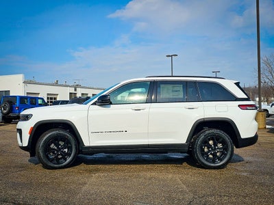 2026 Jeep Grand Cherokee GRAND CHEROKEE LAREDO ALTITUDE 4X4