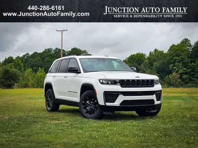 2026 Jeep Grand Cherokee GRAND CHEROKEE LAREDO ALTITUDE 4X4