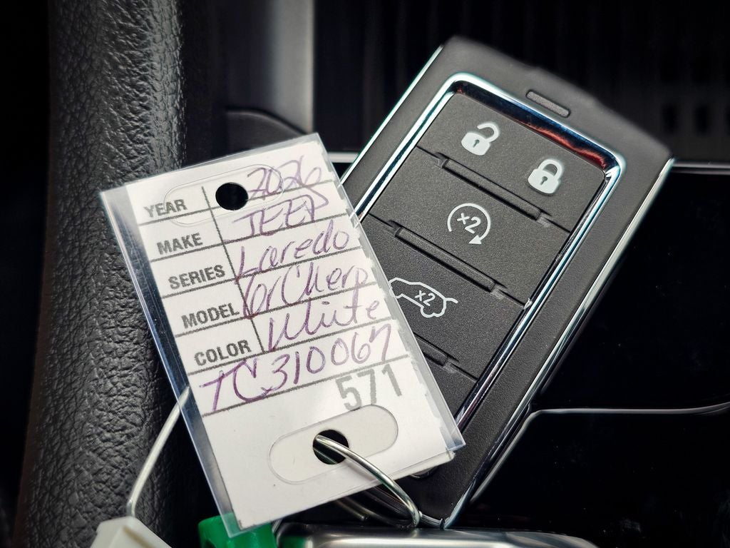 2026 Jeep Grand Cherokee GRAND CHEROKEE LAREDO ALTITUDE 4X4