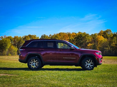 2025 Jeep Grand Cherokee GRAND CHEROKEE LIMITED 4X4