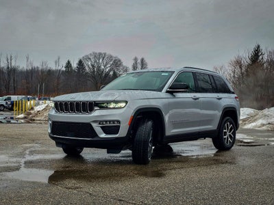 2025 Jeep Grand Cherokee GRAND CHEROKEE LIMITED 4X4