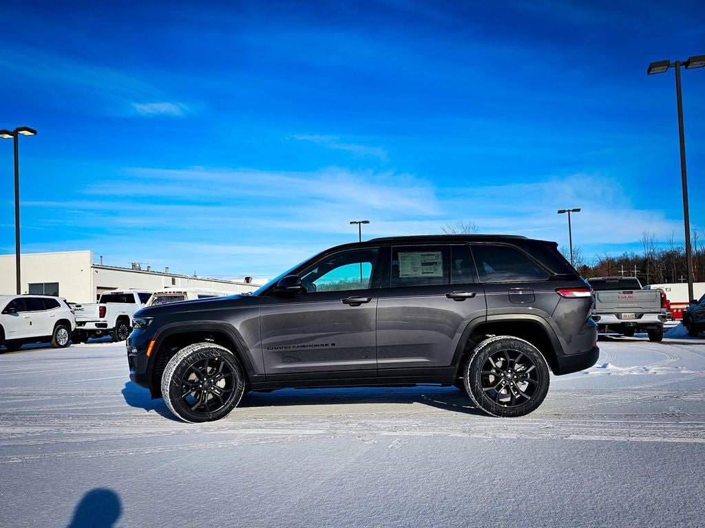 2025 Jeep Grand Cherokee GRAND CHEROKEE LIMITED 4X4