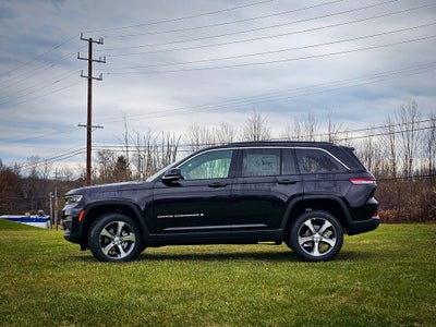 2025 Jeep Grand Cherokee GRAND CHEROKEE LIMITED 4X4